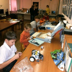 сборка роботов