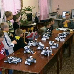 тянут жребий